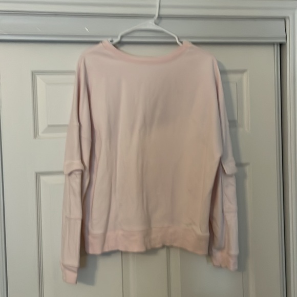 Fabletics loungewear shirt - Picture 2 of 4